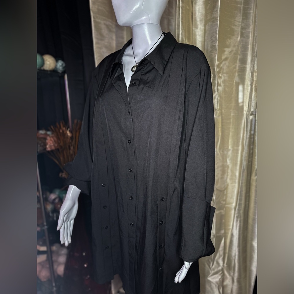 Beautiful Long Black SHEIN Curve Button Down Blouse Size 4XL